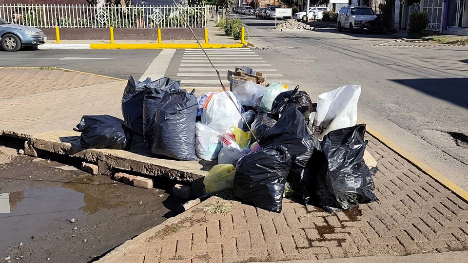Evidencian acumulación de basura en distintos puntos de Arandas